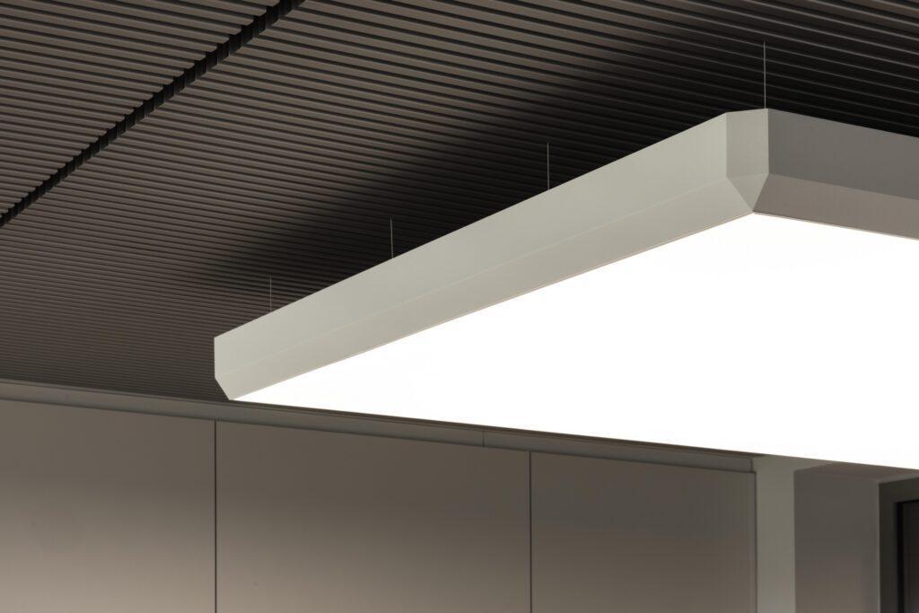 Detailopname spanplafond profiel
